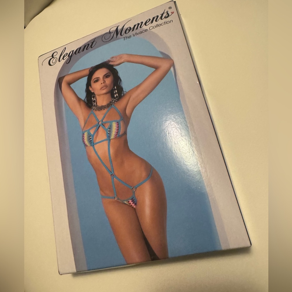 Elegant Moments Vibrant Strappy Lingerie